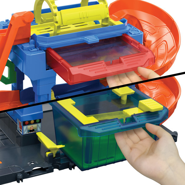 Hot Wheels Трек «Автомойка туннельный твист»