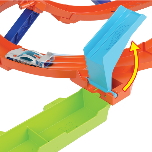 Hot Wheels Игровой новор «Циклон с петлями» с пусковым механизмом