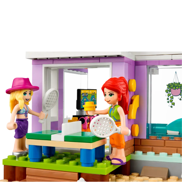 LEGO Friends «Домик на пляже», 686 элем.