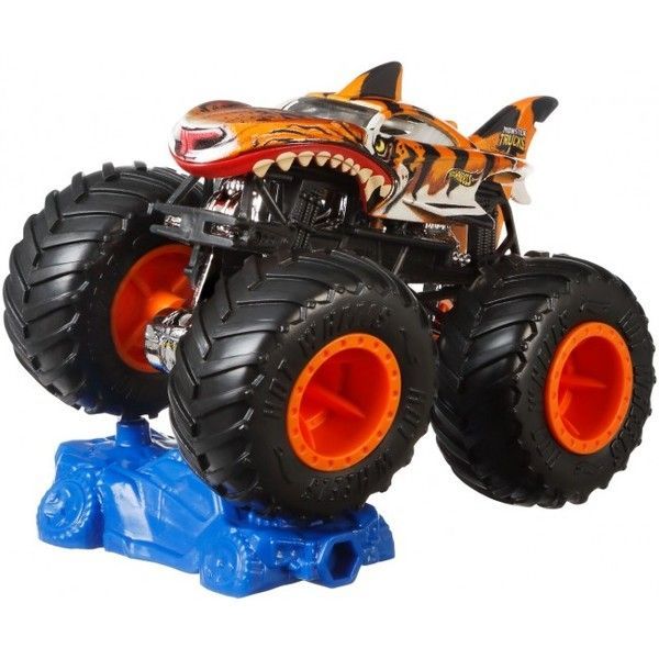 Hot Wheels "Monster Trucks" Базовая машинка-внедорожник 1:64 серии (в асс.)